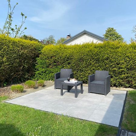Bungalow Scheldezicht In Zeeland Dicht Bij Zee Scherpenisse Exterior foto