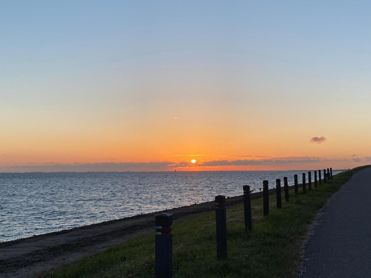 Bungalow Scheldezicht In Zeeland Dicht Bij Zee Scherpenisse Exterior foto