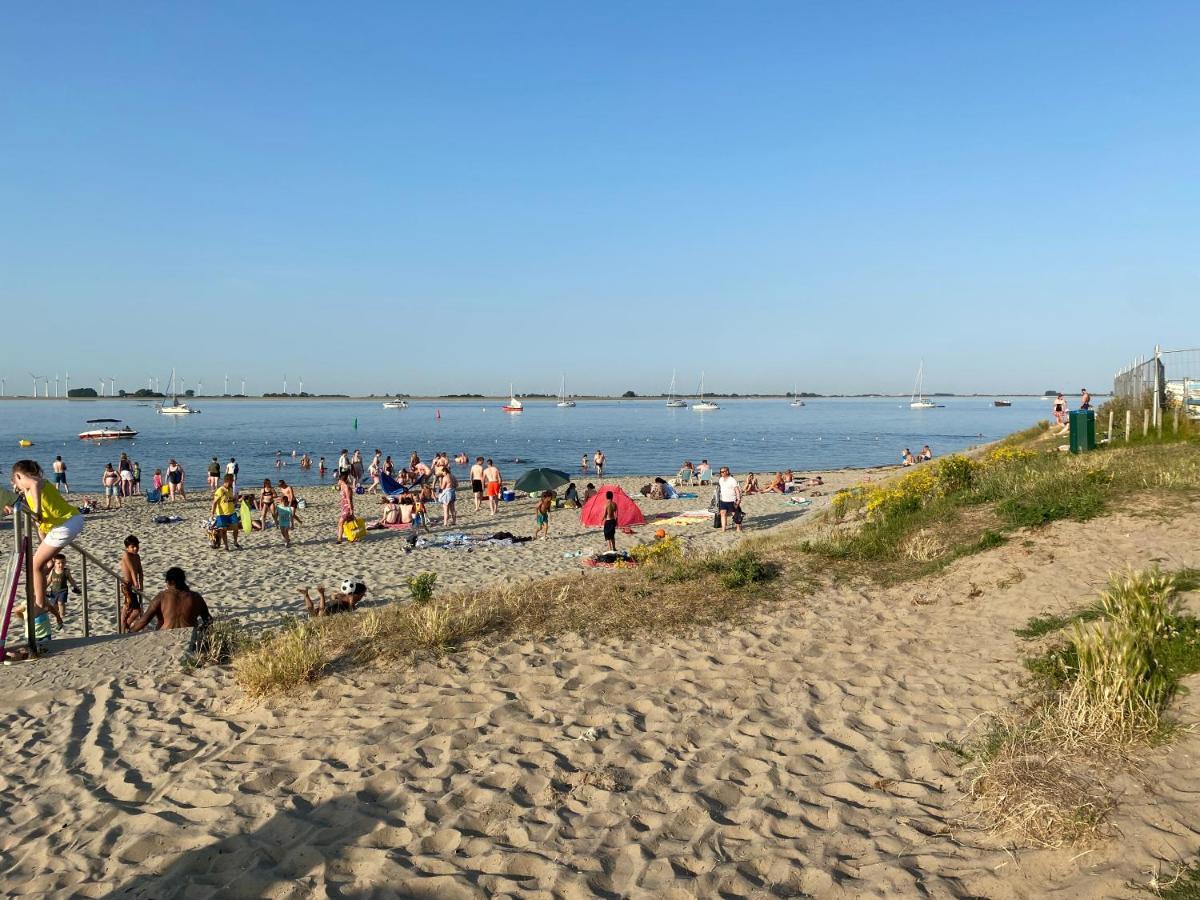 Bungalow Scheldezicht In Zeeland Dicht Bij Zee Scherpenisse Exterior foto